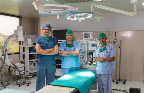 partners in operating room